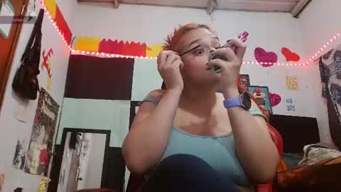 Snapshot of saray_extrovert1 chatting on June 26, 2026, 2:38 am Sara Jimenez online show from June 26, 2026, 2:38 am