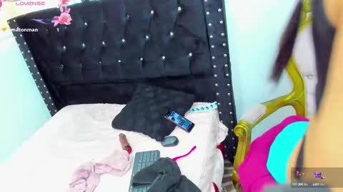 Saray online show from March 12, 2025, 9:13 pm