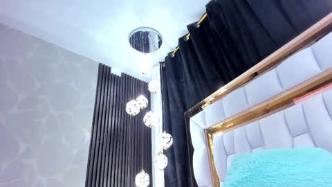 Snapshot of sarayroyse chatting on September 29, 2025, 7:51 pm Saray online show from September 29, 2025, 7:51 pm