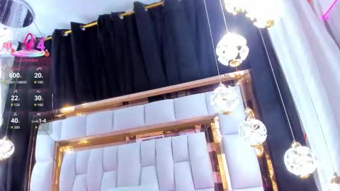 Saray online show from November 8, 2025, 7:34 pm