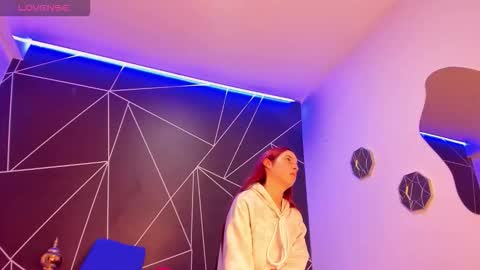 Baby Saren online show from January 14, 2026, 11:49 am