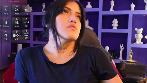 Snapshot of sari_belle chatting on October 9, 2025, 9:24 pm Sari  online show from October 9, 2025, 9:24 pm