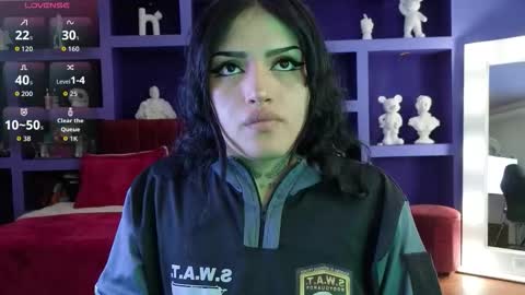 Snapshot of sari_belle chatting on October 26, 2025, 9:21 pm Sari  online show from October 26, 2025, 9:21 pm