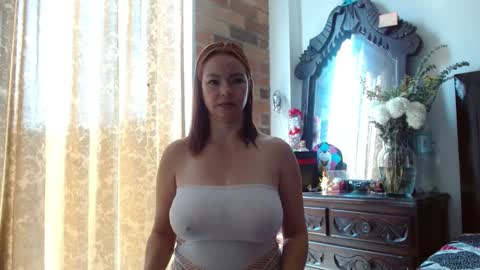 Sara online show from February 20, 2025, 3:41 pm