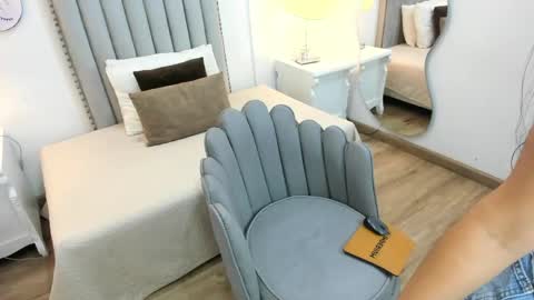 Snapshot of sarit_ chatting on May 5, 2026, 11:51 am sarit_ online show from May 5, 2026, 11:51 am