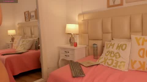 Snapshot of sarit_ chatting on May 16, 2026, 7:34 pm sarit_ online show from May 16, 2026, 7:34 pm