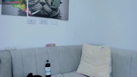 Snapshot of sarita_dolly chatting on January 1, 2025, 5:43 am Sara Cute online show from January 1, 2025, 5:43 am