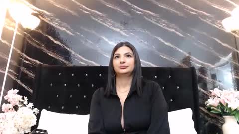 Sara online show from May 9, 2026, 2:06 am