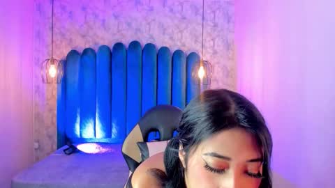  Sara  online show from September 17, 2025, 11:34 am