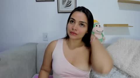 Snapshot of saritadolly_ chatting on September 13, 2025, 4:01 am Sara Cute  online show from September 13, 2025, 4:01 am