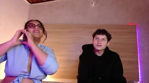 Sasha Y Felipe online show from July 16, 2026, 1:33 am