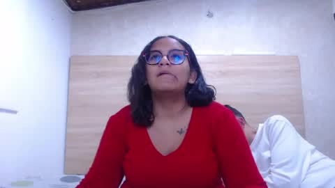 Sasha Y Felipe online show from August 8, 2026, 2:57 am