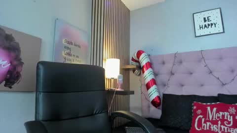 Sasha online show from December 14, 2025, 8:52 am