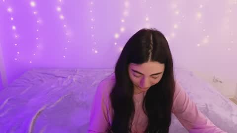 Snapshot of sasha_bloom7 chatting on February 20, 2025, 6:13 pm Sasha online show from February 20, 2025, 6:13 pm