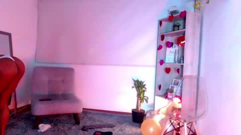 Snapshot of sasha_bowei chatting on May 19, 2026, 3:57 am sasha_bowei online show from May 19, 2026, 3:57 am