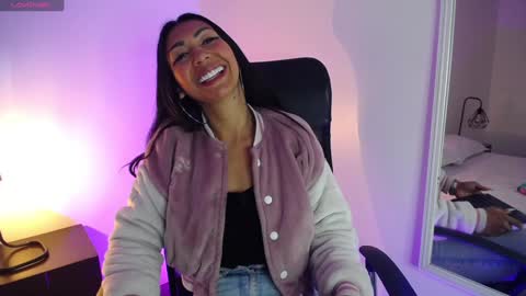 Snapshot of sasha_brattz chatting on January 7, 2025, 9:07 am Sasha Brattz online show from January 7, 2025, 9:07 am