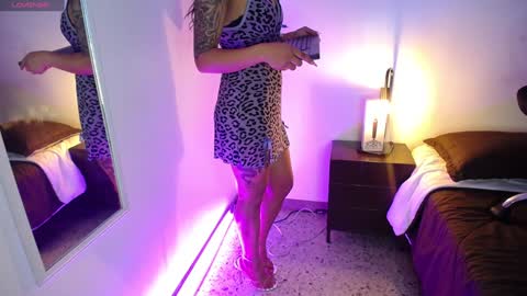 Snapshot of sasha_brattz chatting on January 18, 2025, 9:45 am Sasha Brattz online show from January 18, 2025, 9:45 am