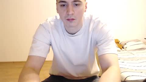 Snapshot of sasha_calvin chatting on December 7, 2024, 8:05 pm sasha_calvin online show from December 7, 2024, 8:05 pm