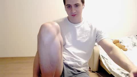 Snapshot of sasha_calvin chatting on January 17, 2025, 10:44 am sasha_calvin online show from January 17, 2025, 10:44 am