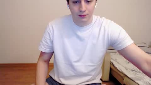 Snapshot of sasha_calvin chatting on February 5, 2025, 1:37 am sasha_calvin online show from February 5, 2025, 1:37 am