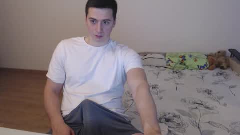 Snapshot of sasha_calvin chatting on September 14, 2025, 5:17 am sasha_calvin online show from September 14, 2025, 5:17 am