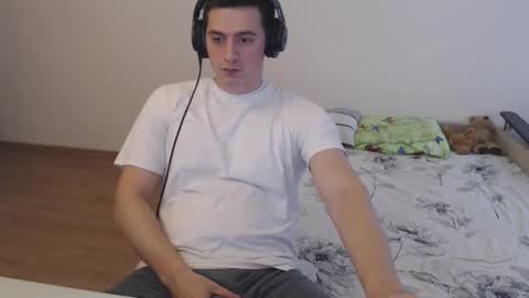 Snapshot of sasha_calvin chatting on September 21, 2025, 11:45 am sasha_calvin online show from September 21, 2025, 11:45 am