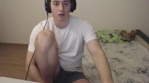 Snapshot of sasha_calvin chatting on October 5, 2025, 6:39 pm sasha_calvin online show from October 5, 2025, 6:39 pm