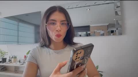 sasha_jonne online show from January 7, 2026, 1:57 pm