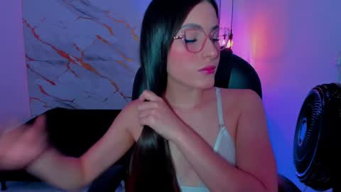 Snapshot of sasha_kendrick chatting on September 27, 2025, 10:59 pm Sasha online show from September 27, 2025, 10:59 pm