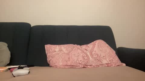 Sasha Lovve online show from October 3, 2025, 6:27 pm