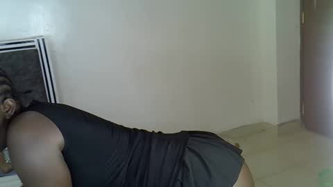 Snapshot of sasha_mollie chatting on September 22, 2025, 3:19 am Sasha online show from September 22, 2025, 3:19 am