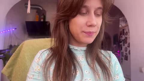 Snapshot of sasha_moormeoow chatting on February 12, 2025, 9:42 am Alexandra Sasha in short online show from February 12, 2025, 9:42 am