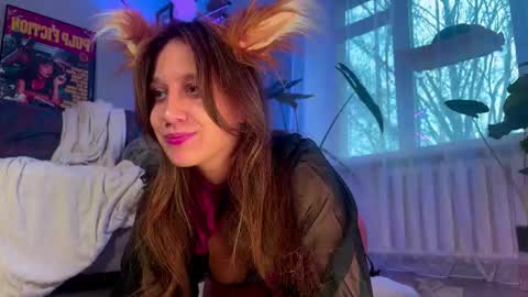 Alexandra Sasha in short online show from October 31, 2025, 6:47 am