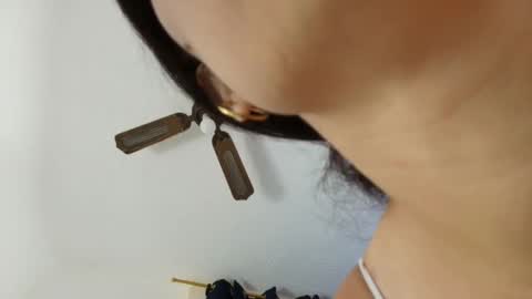 Sasha online show from March 3, 2026, 12:33 pm