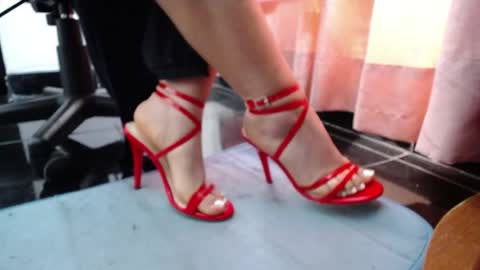 sasha start online show from May 6, 2026, 6:02 pm