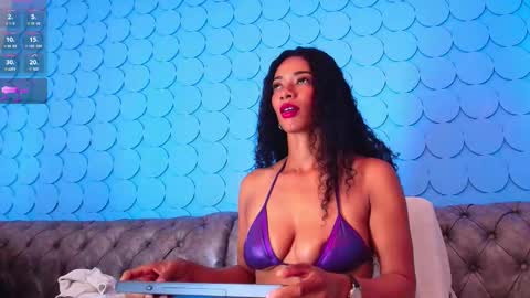 Snapshot of sashaa_monroe chatting on September 23, 2025, 10:29 am Sasha online show from September 23, 2025, 10:29 am