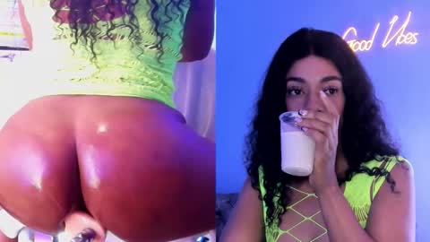 Snapshot of sashaa_monroe chatting on October 21, 2025, 10:38 am Sasha online show from October 21, 2025, 10:38 am