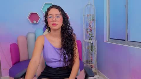 SashaMonroee  online show from December 23, 2025, 3:48 am