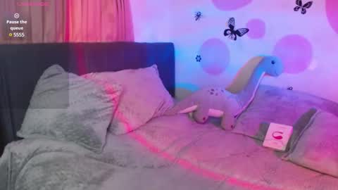 Sasha  Independent model online show from February 22, 2025, 2:17 am