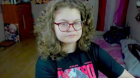 .Alexandra online show from May 17, 2026, 1:18 pm