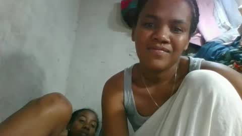 sasivia08 online show from March 19, 2026, 2:48 am