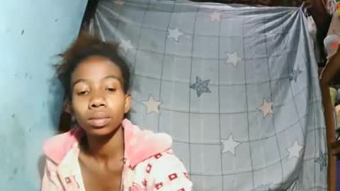 sasivia08 online show from April 26, 2026, 3:26 am