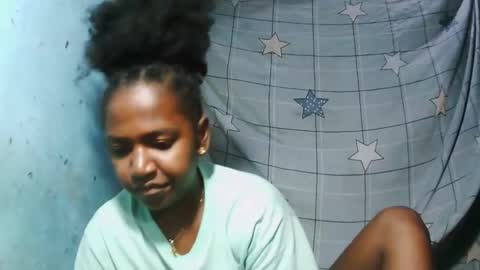 sasivia08 online show from May 5, 2026, 5:10 pm