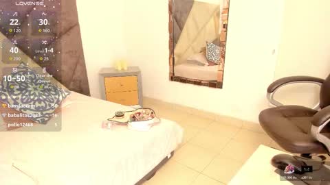 saskiagrendel online show from November 18, 2025, 12:05 am