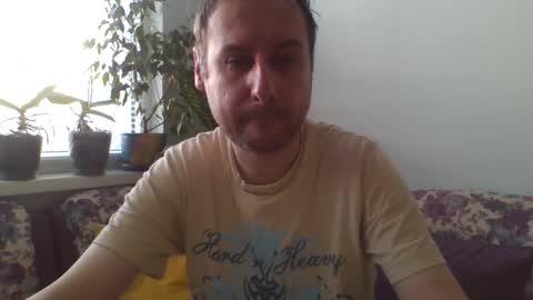 Snapshot of sasko877 chatting on May 17, 2026, 4:21 am sasko877 online show from May 17, 2026, 4:21 am