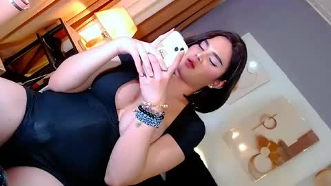 sassa_lilly online show from April 22, 2026, 2:51 pm
