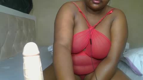 sassie_bee online show from December 2, 2024, 2:09 am