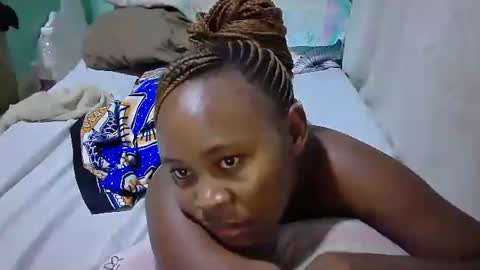 sassy_bella online show from January 19, 2025, 3:39 am