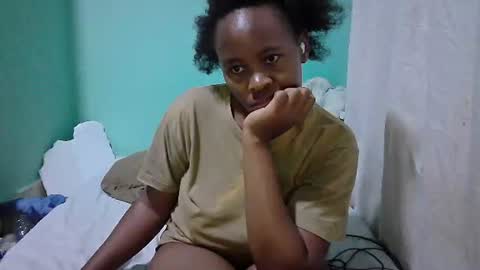 sassy_bella online show from February 1, 2025, 12:40 am