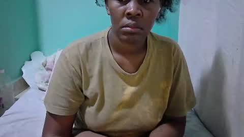 sassy_bella online show from February 1, 2025, 3:41 am